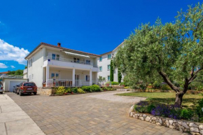 Apartman Dina